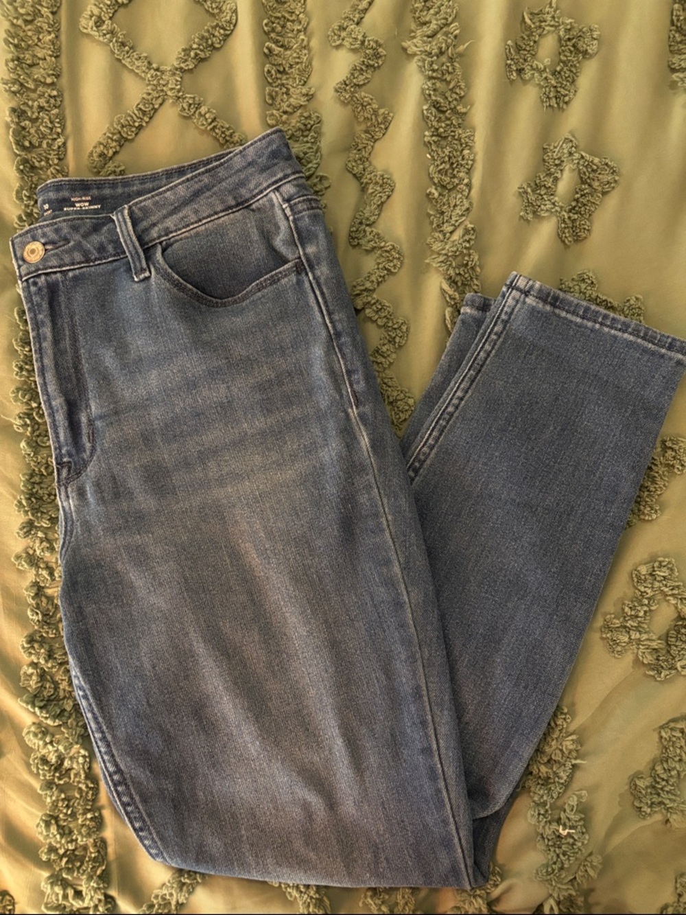 Old Navy Straight Leg Women's Jeans in Faded Blue Wash